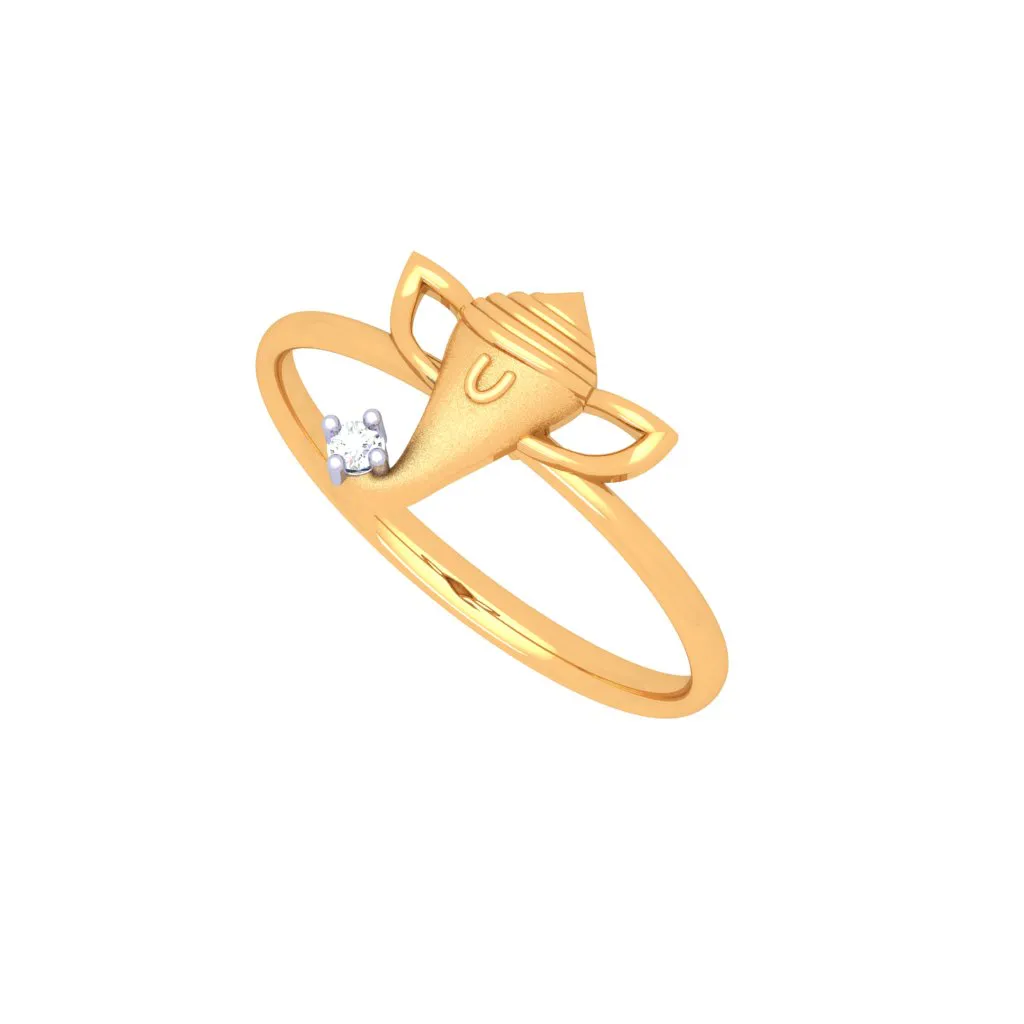 18k Gold Ring Encrusted With A Beautiful Diamond For You