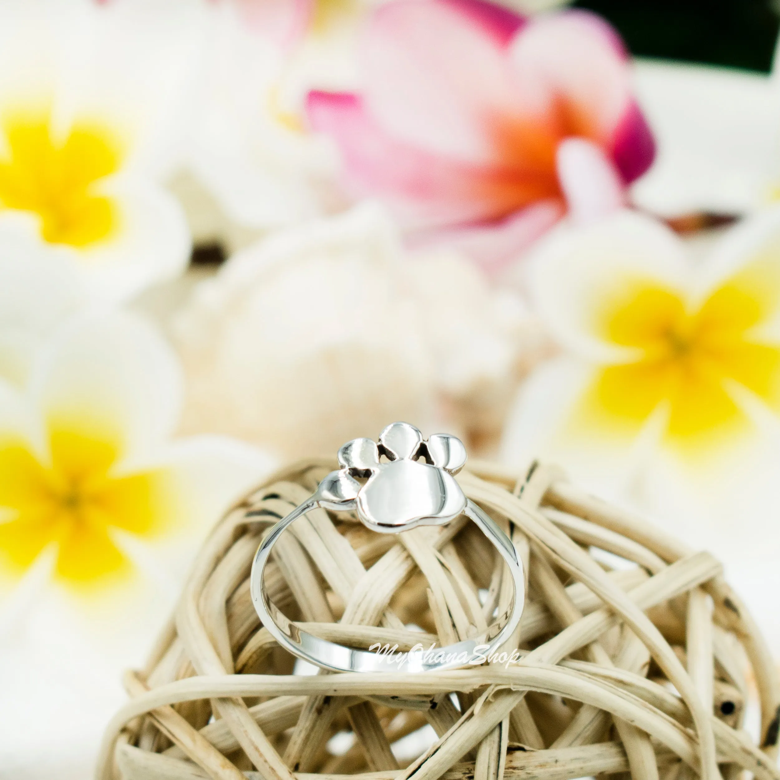 925 Sterling Silver Dog Paw Print Ring For Boys, Girls & Women.  10mm Medium Stackable Pet Paw Ring for Pinky, Statement, Index, or Thumb.