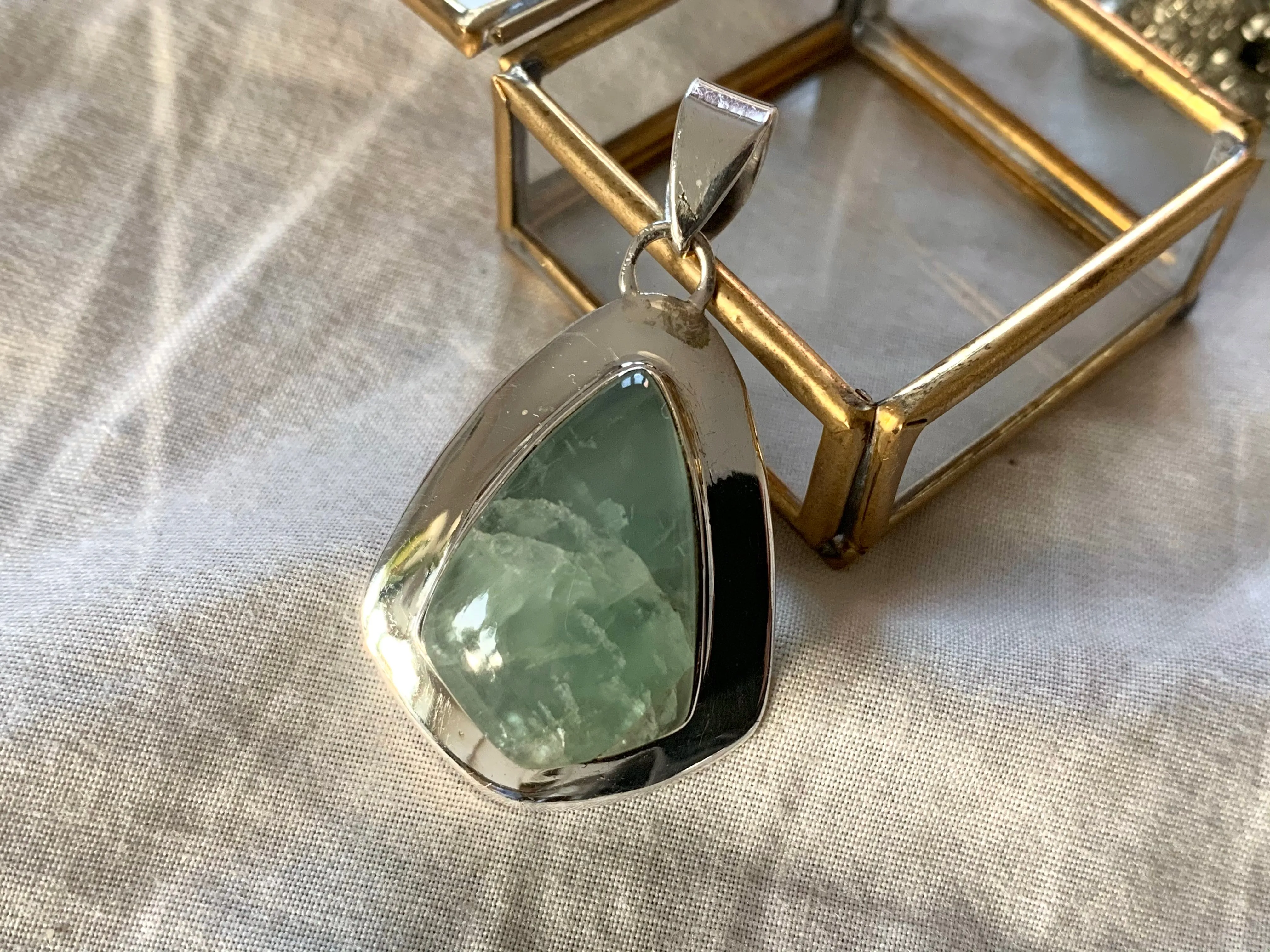 Aquamarine Medea Pendant - Kite