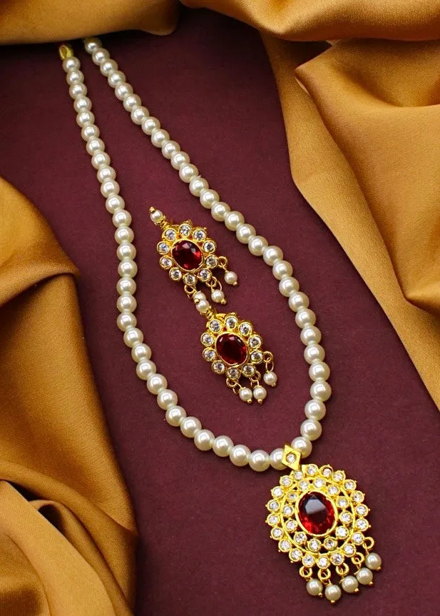 CLASSY MOTI NECKLACE