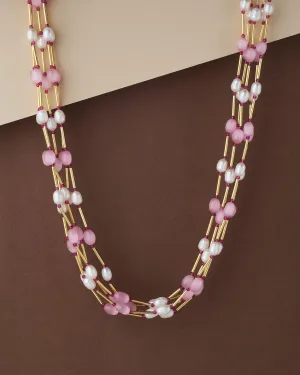 Fashionable Pink & White Pearl Necklace