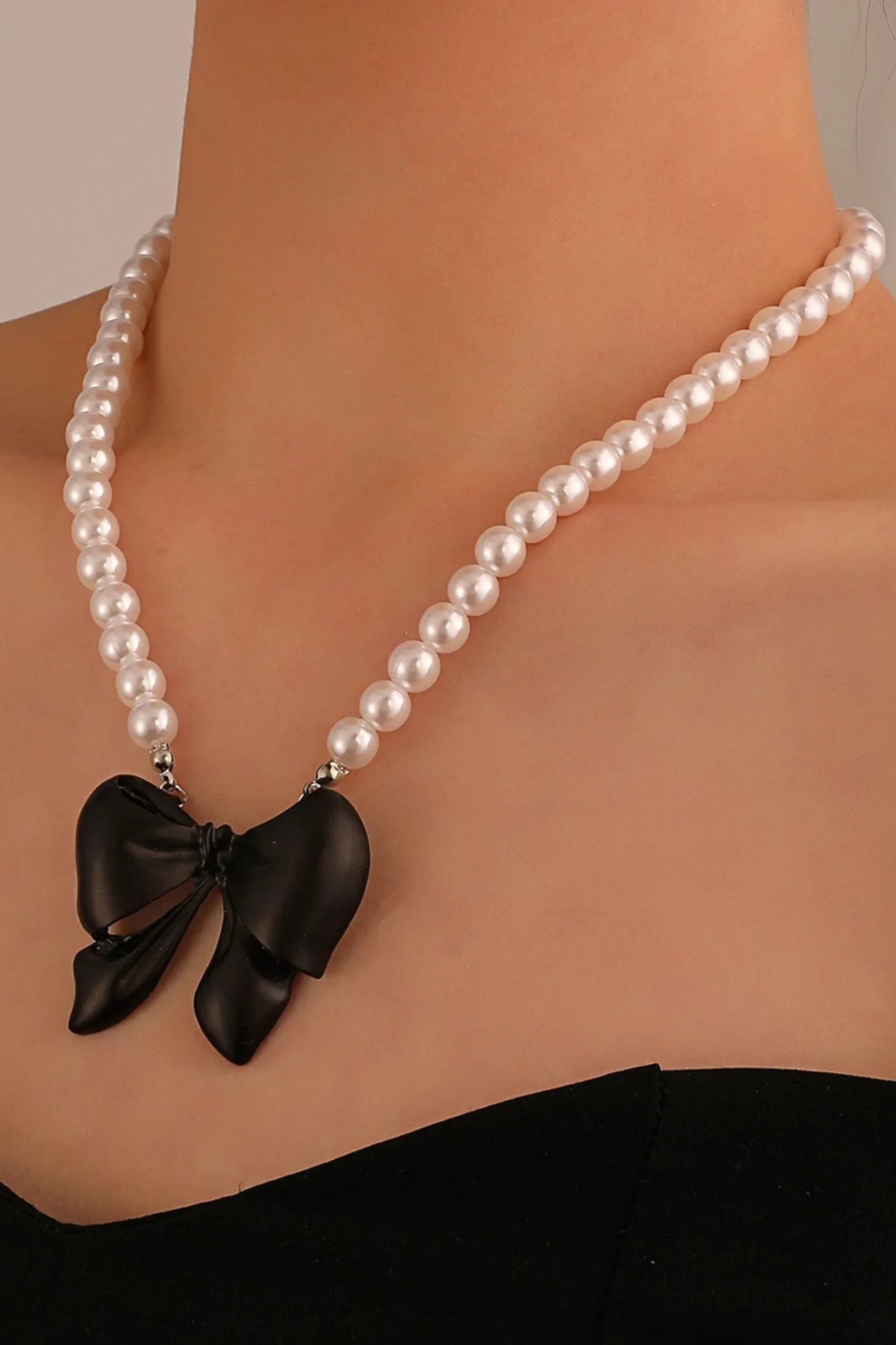 Flytonn-Valentine's Day gift Pearl Bow-tie Pendant Necklaces