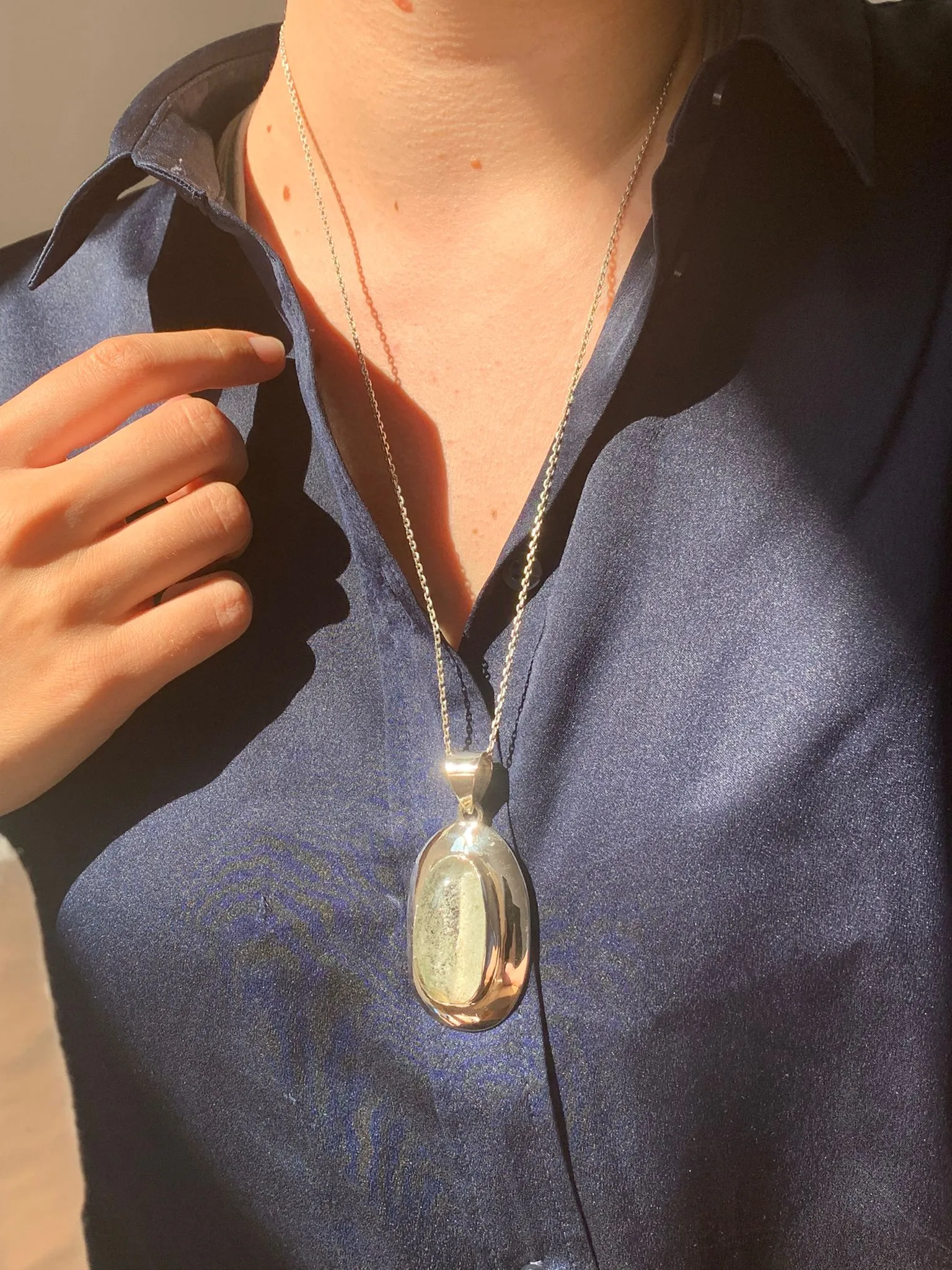 Garden Quartz Medea Pendant - Long Freeform