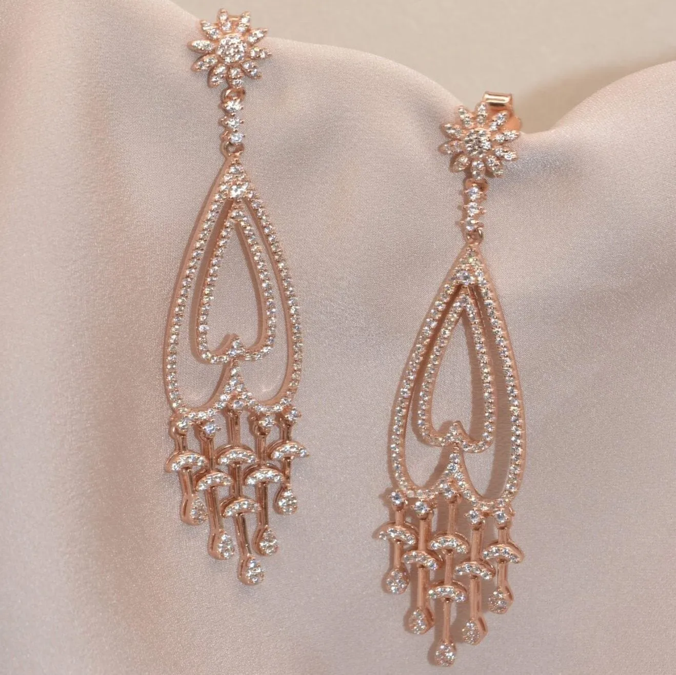 Graceful Love Earrings