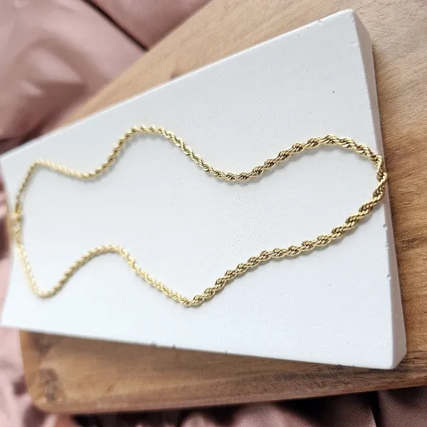 Luxe Gold Rope Chain - 16in