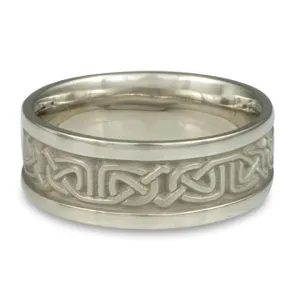 Narrow Self Bordered Labyrinth Wedding Ring in Platinum