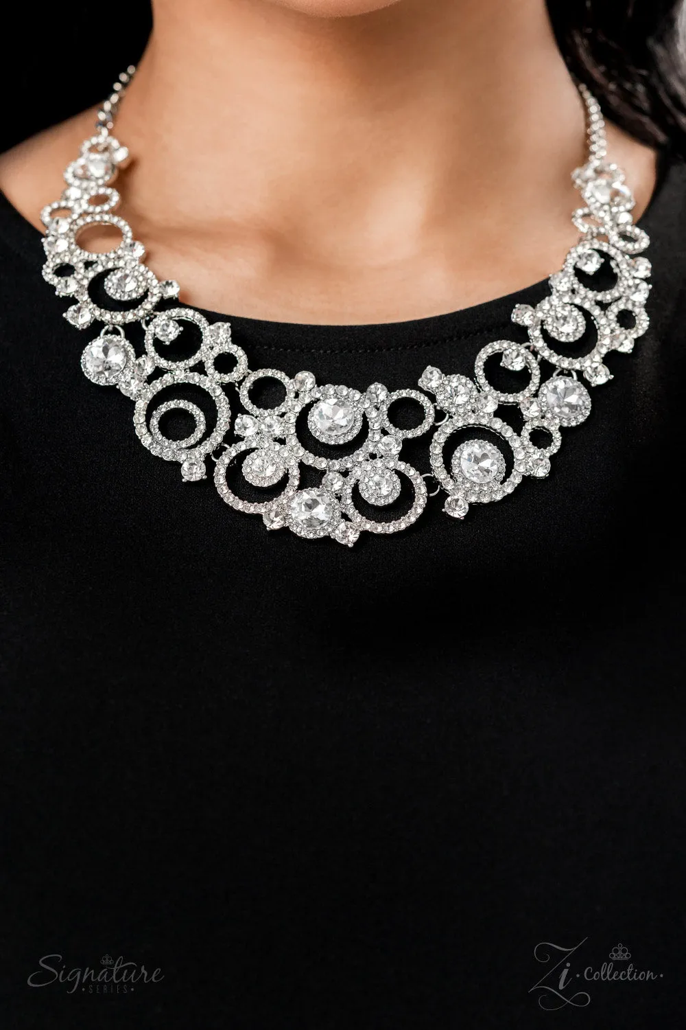 PAPARAZZI <THE JENNIFER> ZI COLLECTION NECKLACE 2022