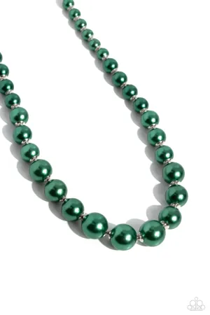 Paparazzi Manhattan Mogul - Green Necklace