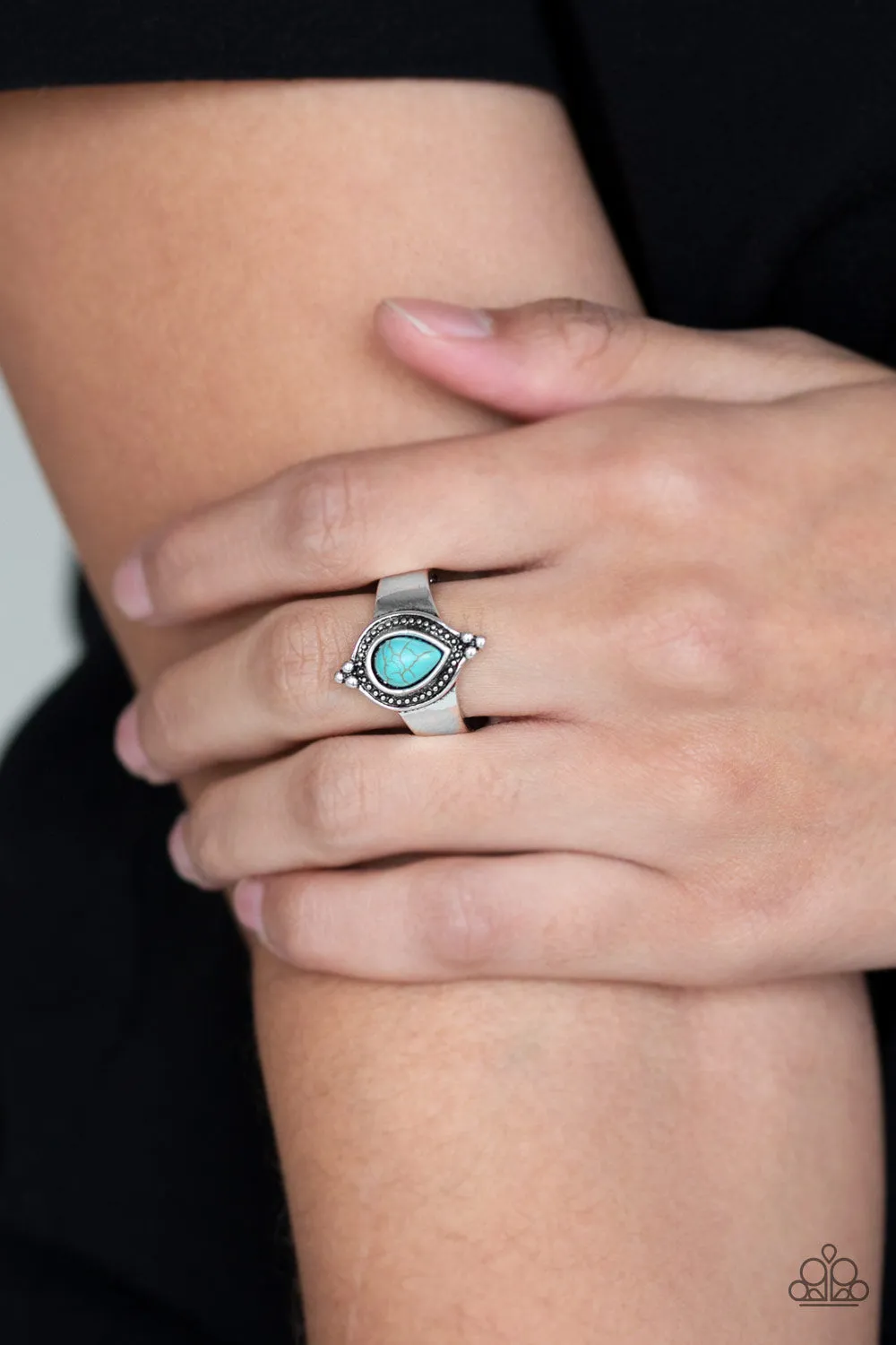 Paparazzi Mineral Minimalist Blue Ring