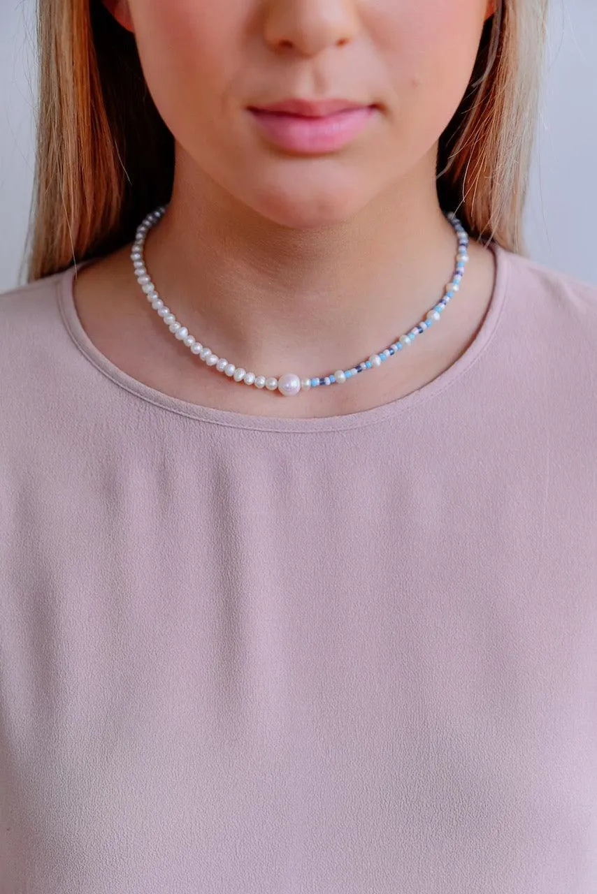 Pearl Necklace | Half Blue