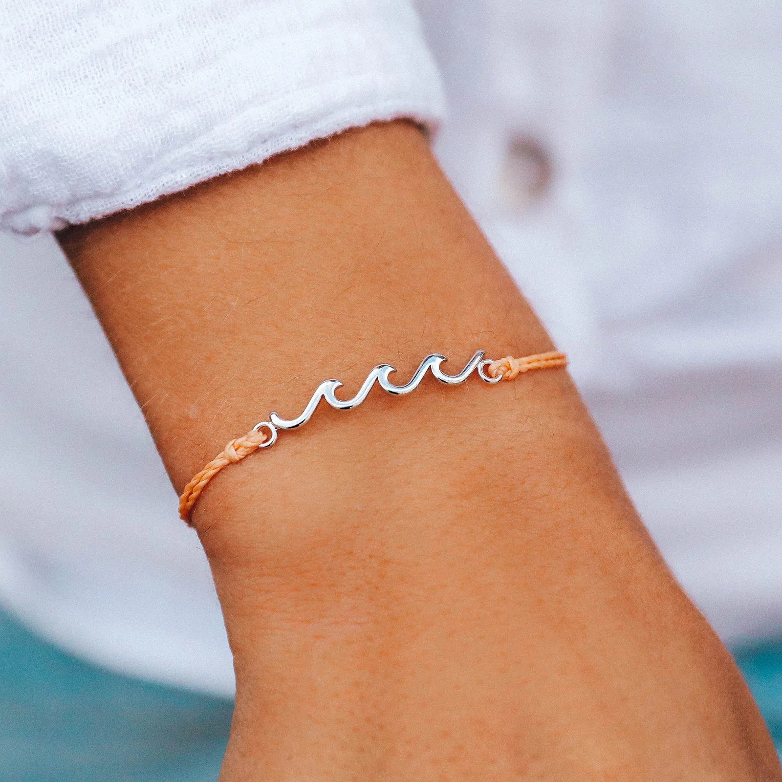 Silver Delicate Wave Bracelet