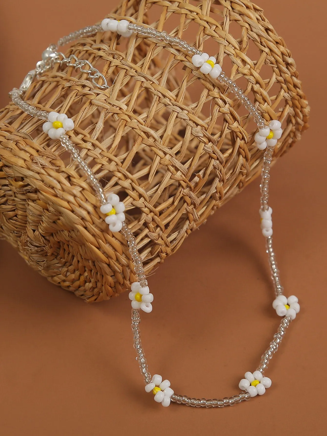 Simple Beaded Necklace with Flower Decor for Women Girls Accessories Jewelry