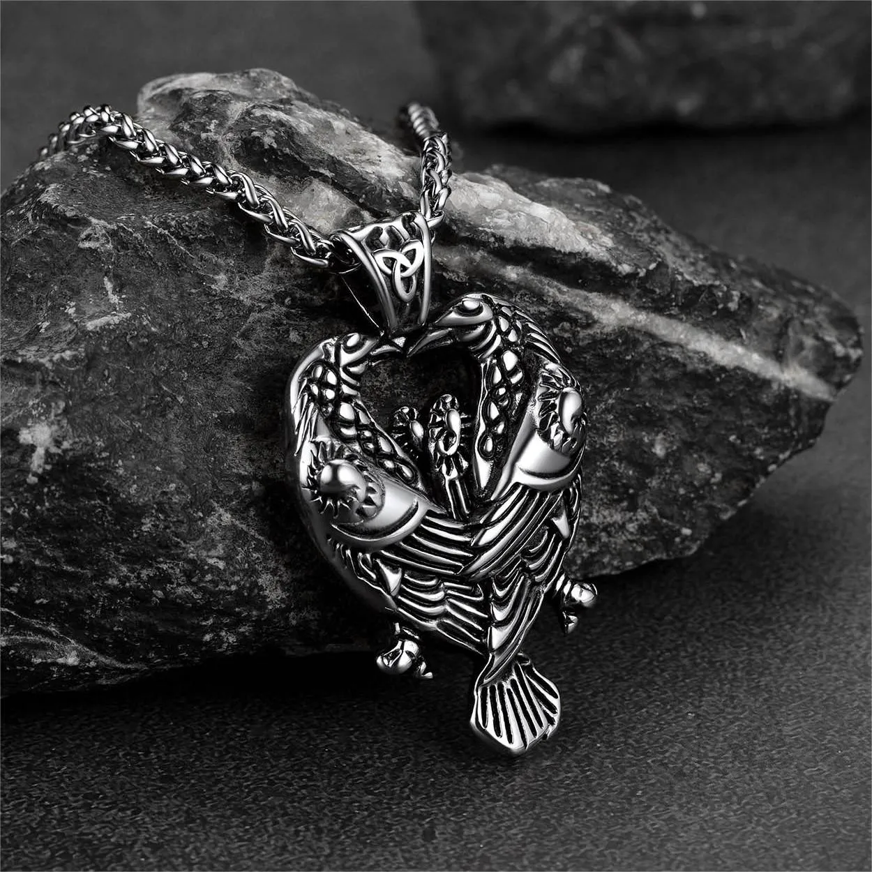 Viking Odin's Ravens Necklace Huginn and Muninn Pendant